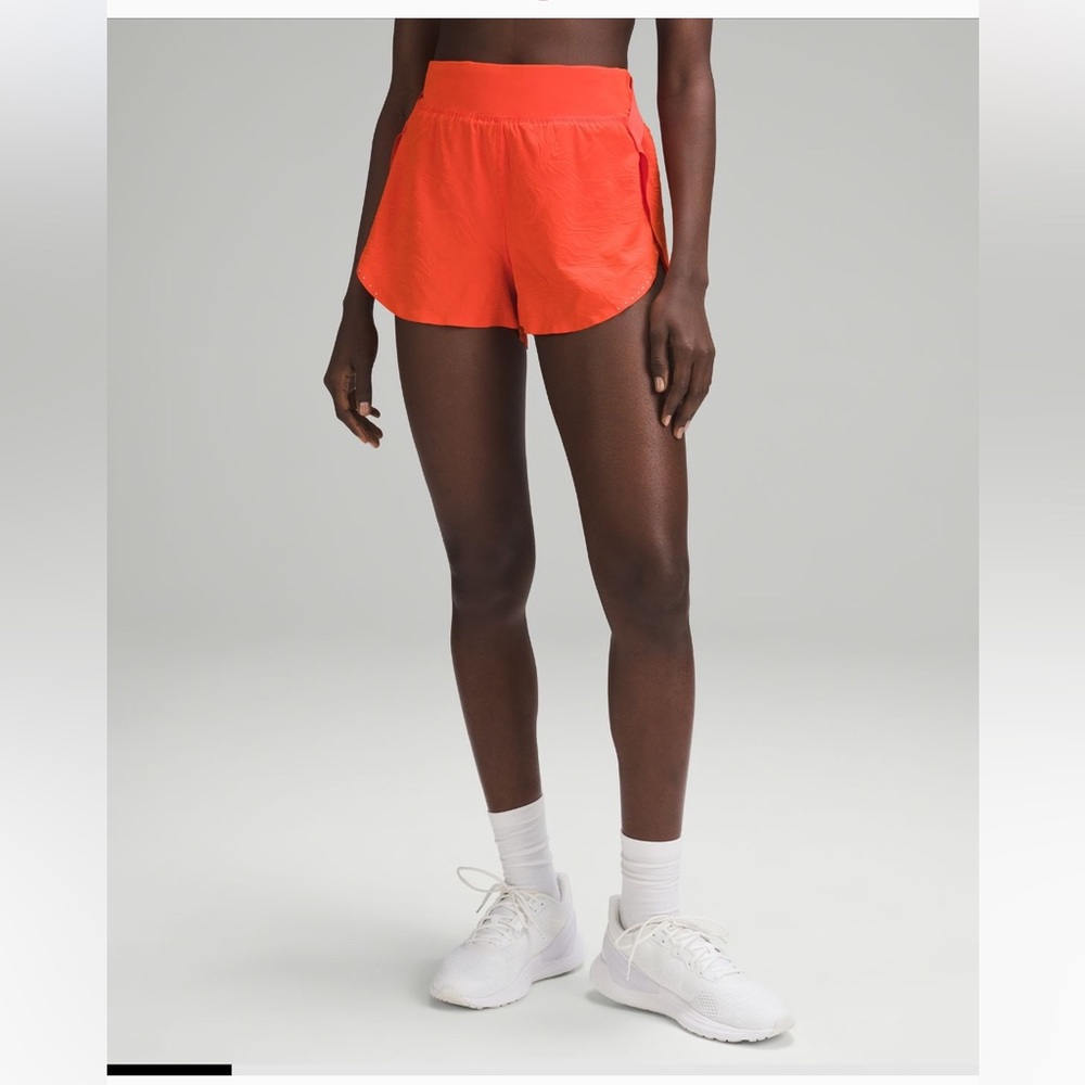 NWOT Lululemon Fast and Free High-Rise Short 2" Airflow